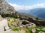 Delphi_-_archaeological_site_--_IMG_20190222_133649_fx1v