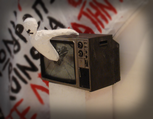 tv και προπαγάνδα - φίμωση - έκθεση ΠΑΙΔΕΙΑ Ερμούπολη φοιτητές 2007